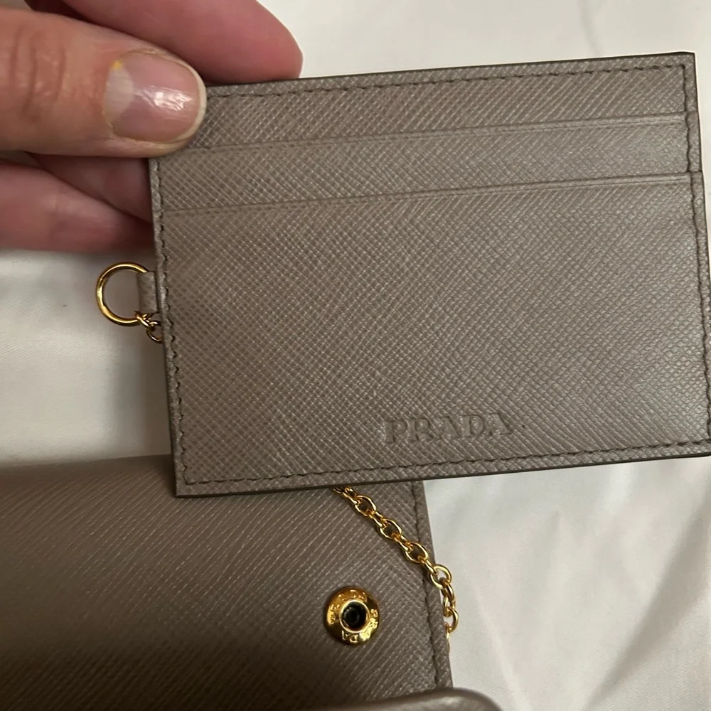 Prada === general